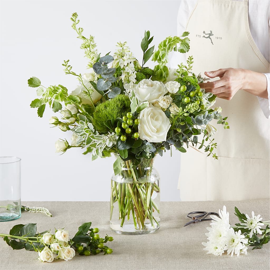 Irish Garden - A Florist Original – United Market Street, Lubbock TX