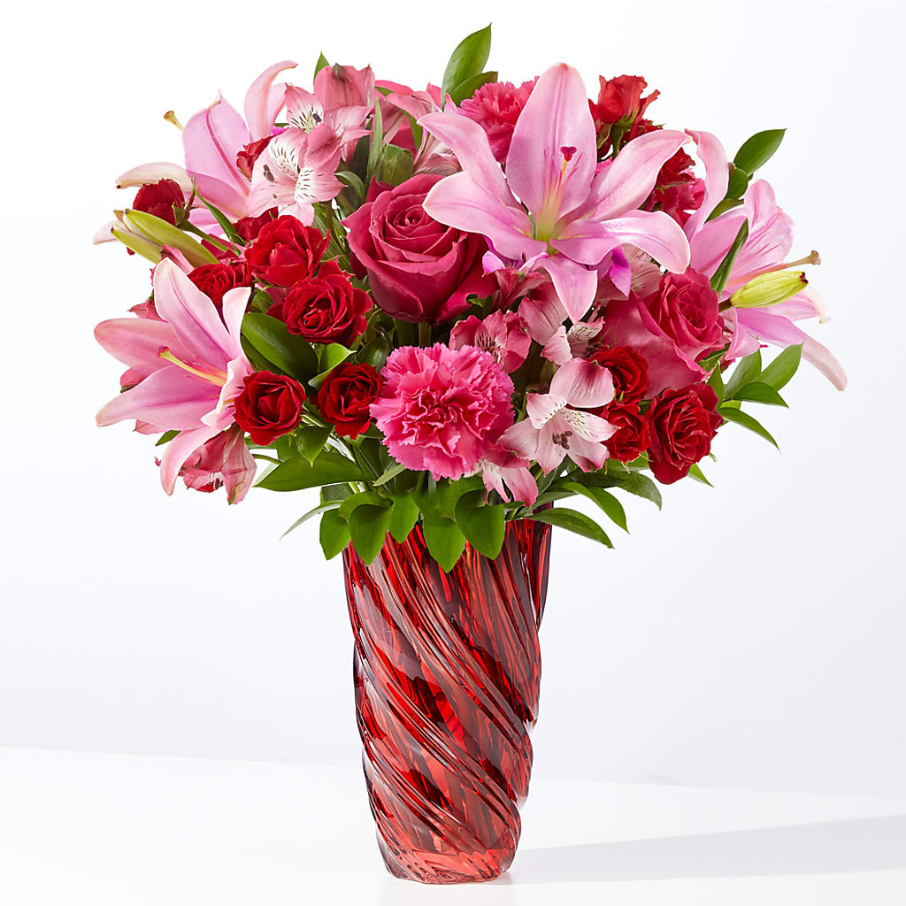 In Love Bouquet with Luxe Swirl Vase – United Market Street, Lubbock TX