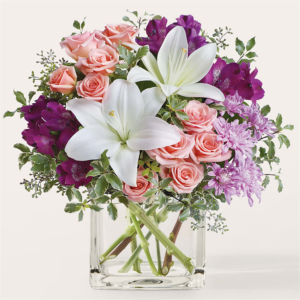 Mani Pedi Bouquet – United Market Street, Lubbock TX