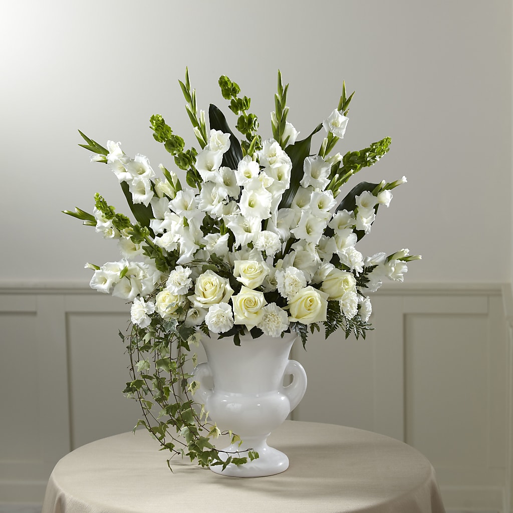 Fond Reflections Arrangement – United Market Street, Lubbock TX