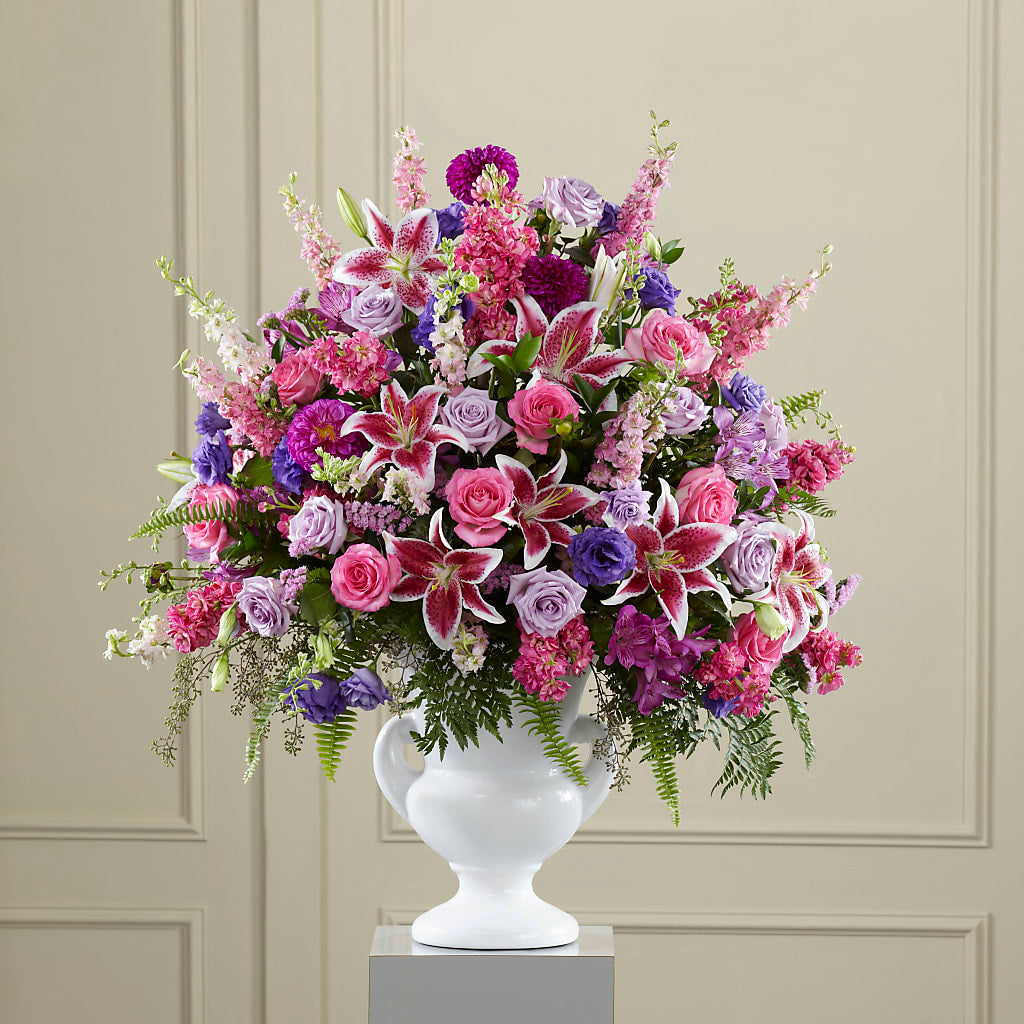 Peaceful Tribute Arrangement – United Market Street, Lubbock TX