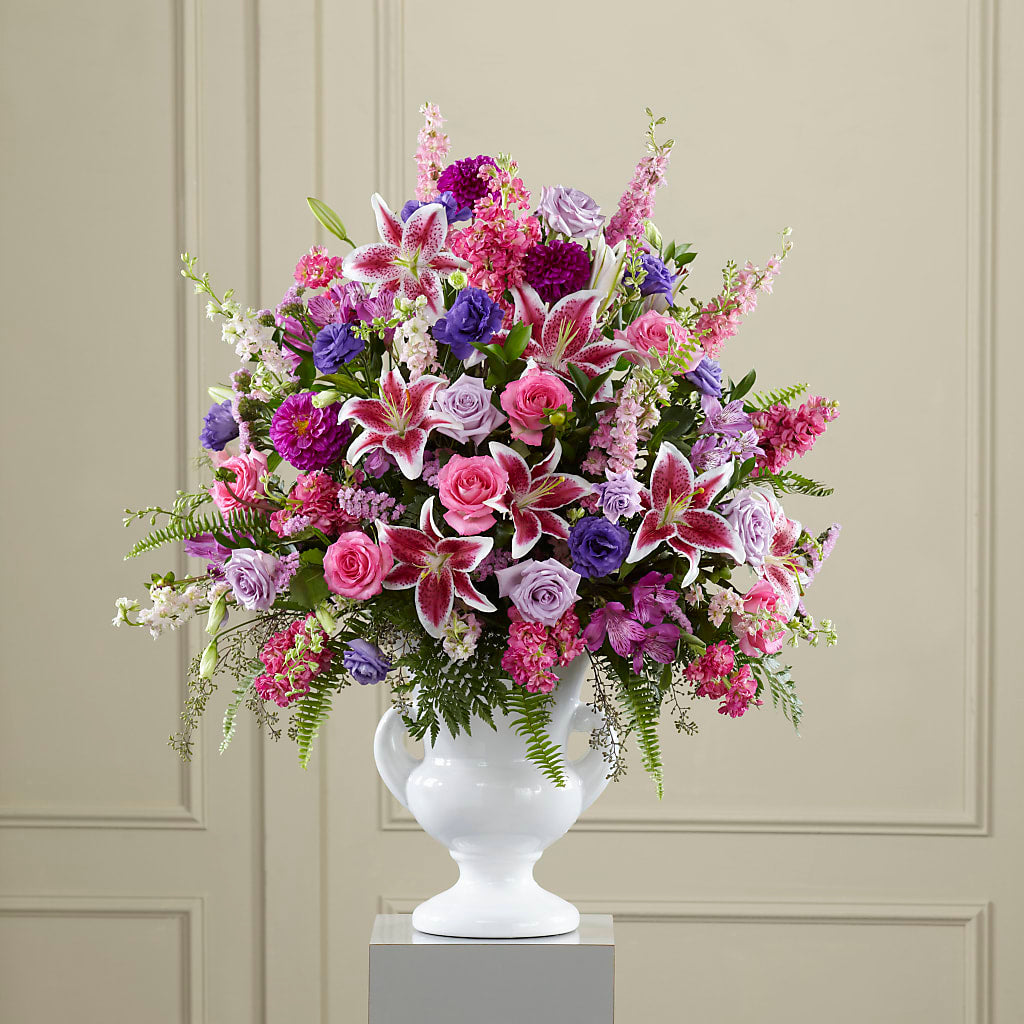 Peaceful Tribute Arrangement – United Market Street, Lubbock TX