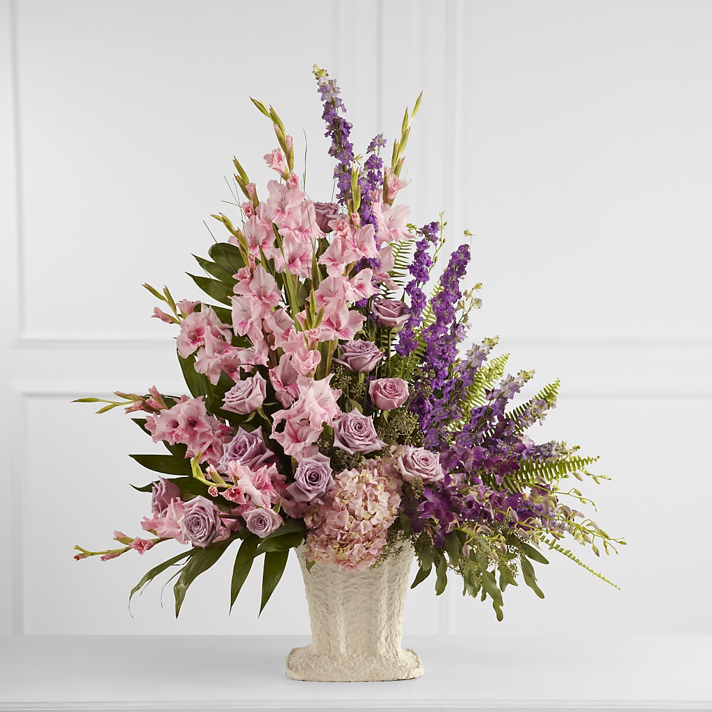 Flowing Garden Arrangement – United Market Street, Lubbock TX