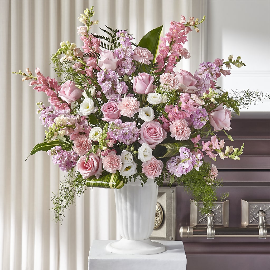 Divine Comfort Arrangement – United Market Street, Lubbock TX
