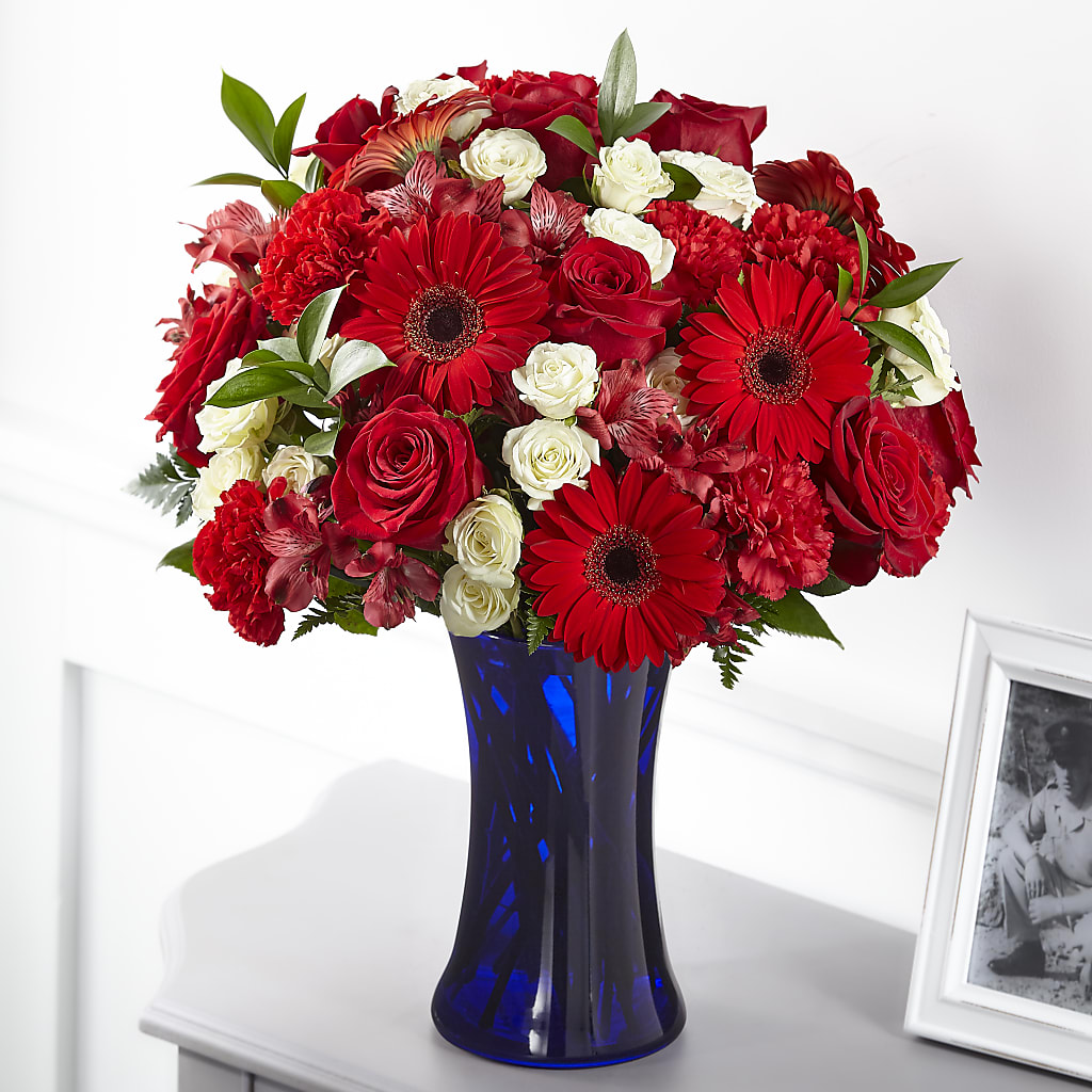 Hearts Embrace Bouquet – United Market Street, Lubbock TX