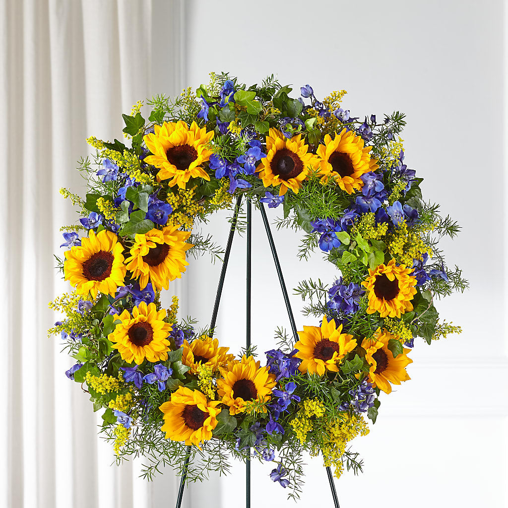 Bright Rays Wreath – United Market Street, Lubbock TX