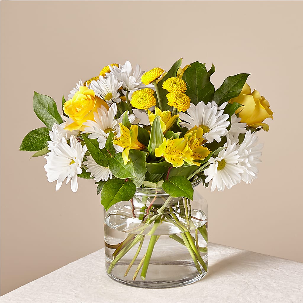 Sunny Sentiments Bouquet – United Market Street, Lubbock TX