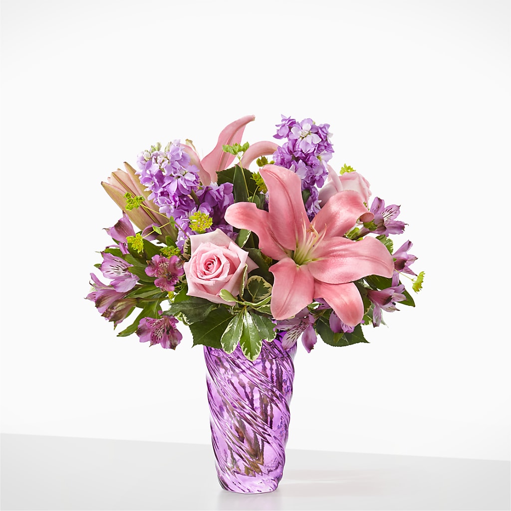 Precious Petals Bouquet with Luxe Swirl Vase – United Market Street, Lubbock TX