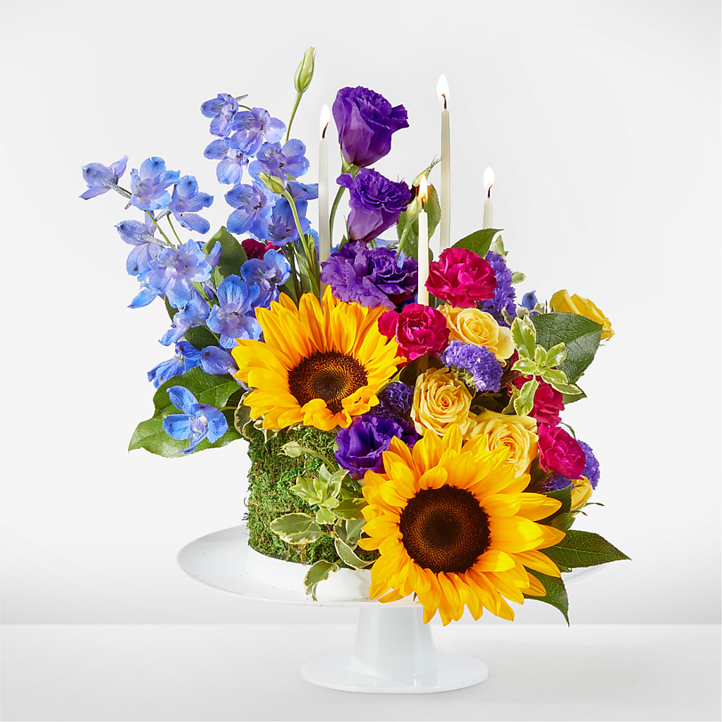 Star of the Day Floral Cake – United Market Street, Lubbock TX