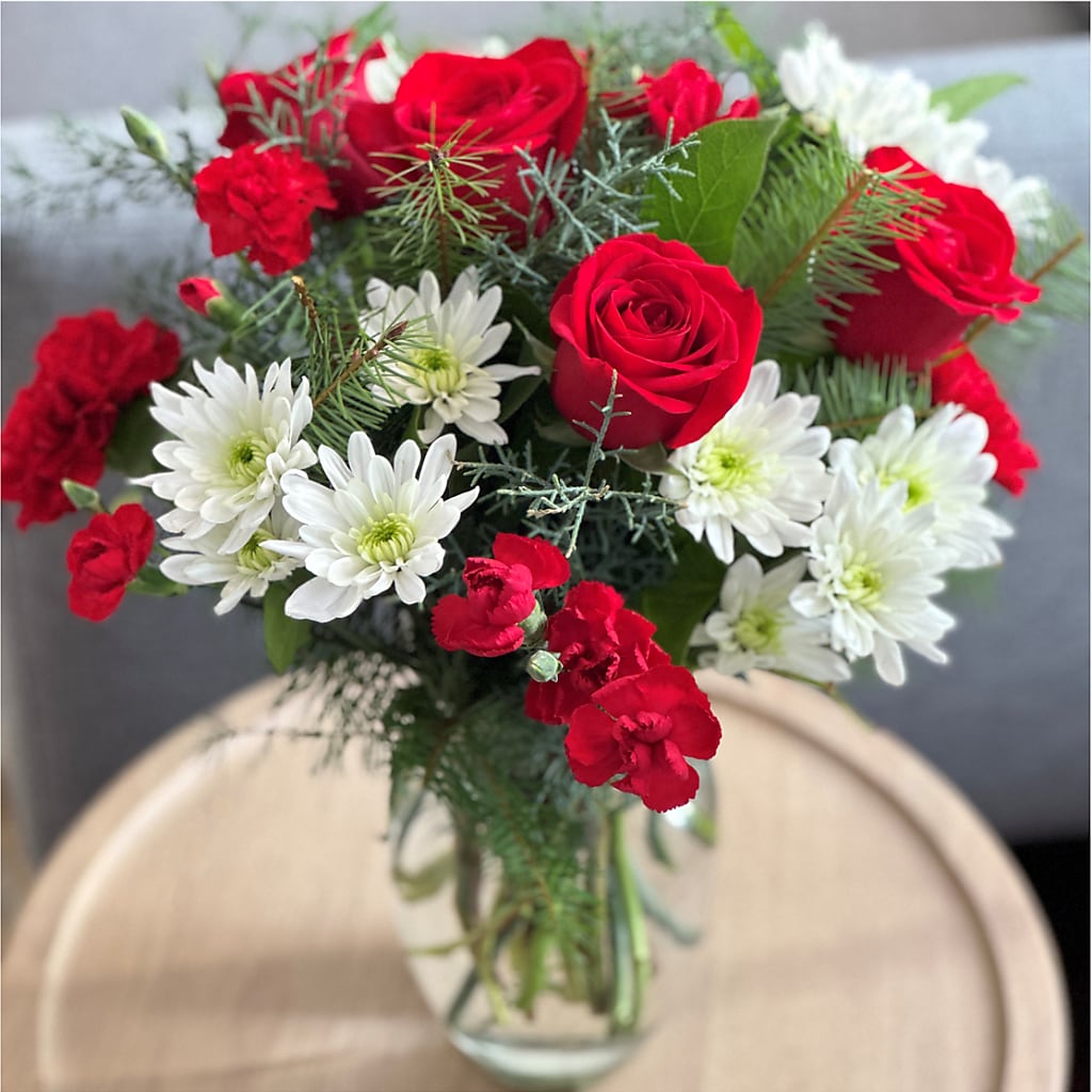 Seasonal Magic Bouquet –  United Market Street, Lubbock TX