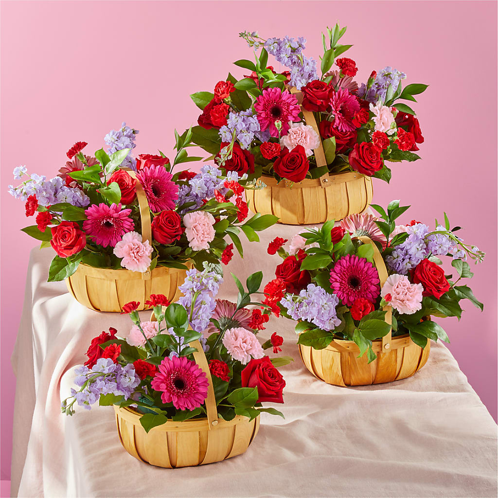 Pink Picnic Basket –  United Market Street, Lubbock TX