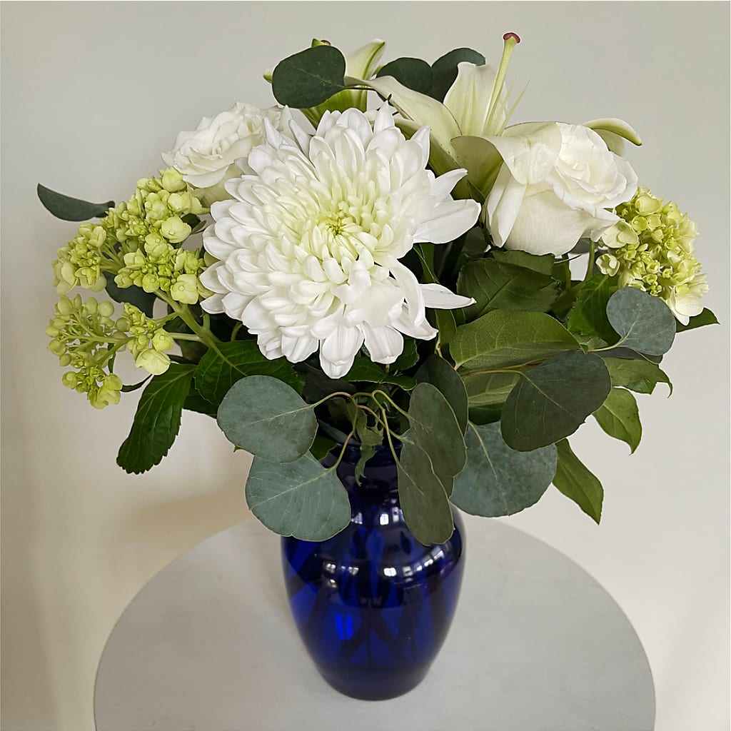 Snowy Dreams Bouquet –  United Market Street, Lubbock TX