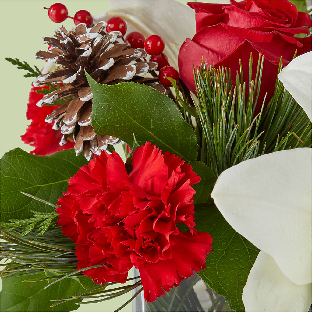 Glistening Icicles Bouquet –  United Market Street, Lubbock TX