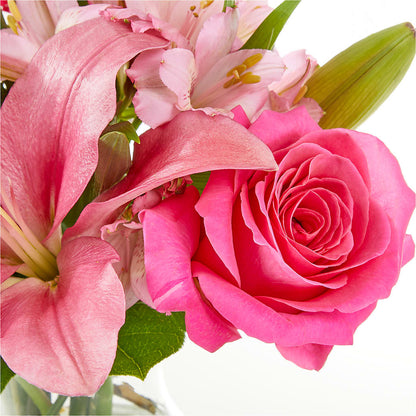 Lots of Love Bouquet –  United Market Street, Lubbock TX