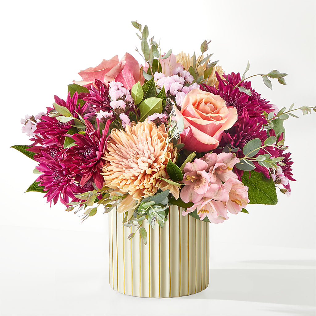 Berry Cobbler Bouquet with Ivory Vase –  United Market Street, Lubbock TX
