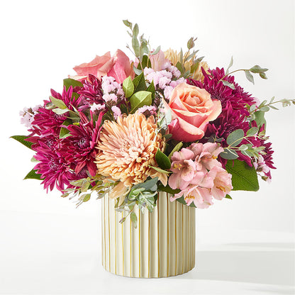 Berry Cobbler Bouquet with Ivory Vase –  United Market Street, Lubbock TX